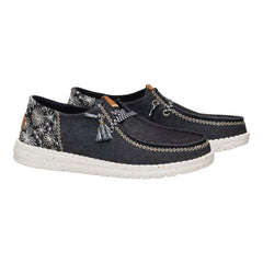 Wendy Funk Embroidered Floral - Black